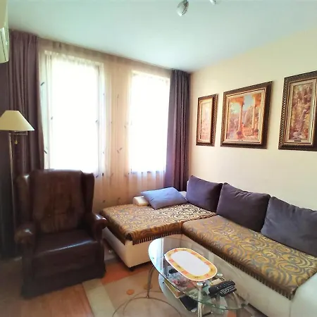 Ivanna Apartments Garden Of Eden 公寓 圣弗拉斯
